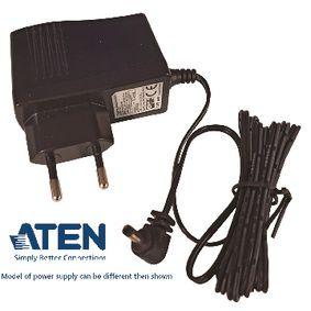 Universal Home Adapter 2600 mA 5 VDC